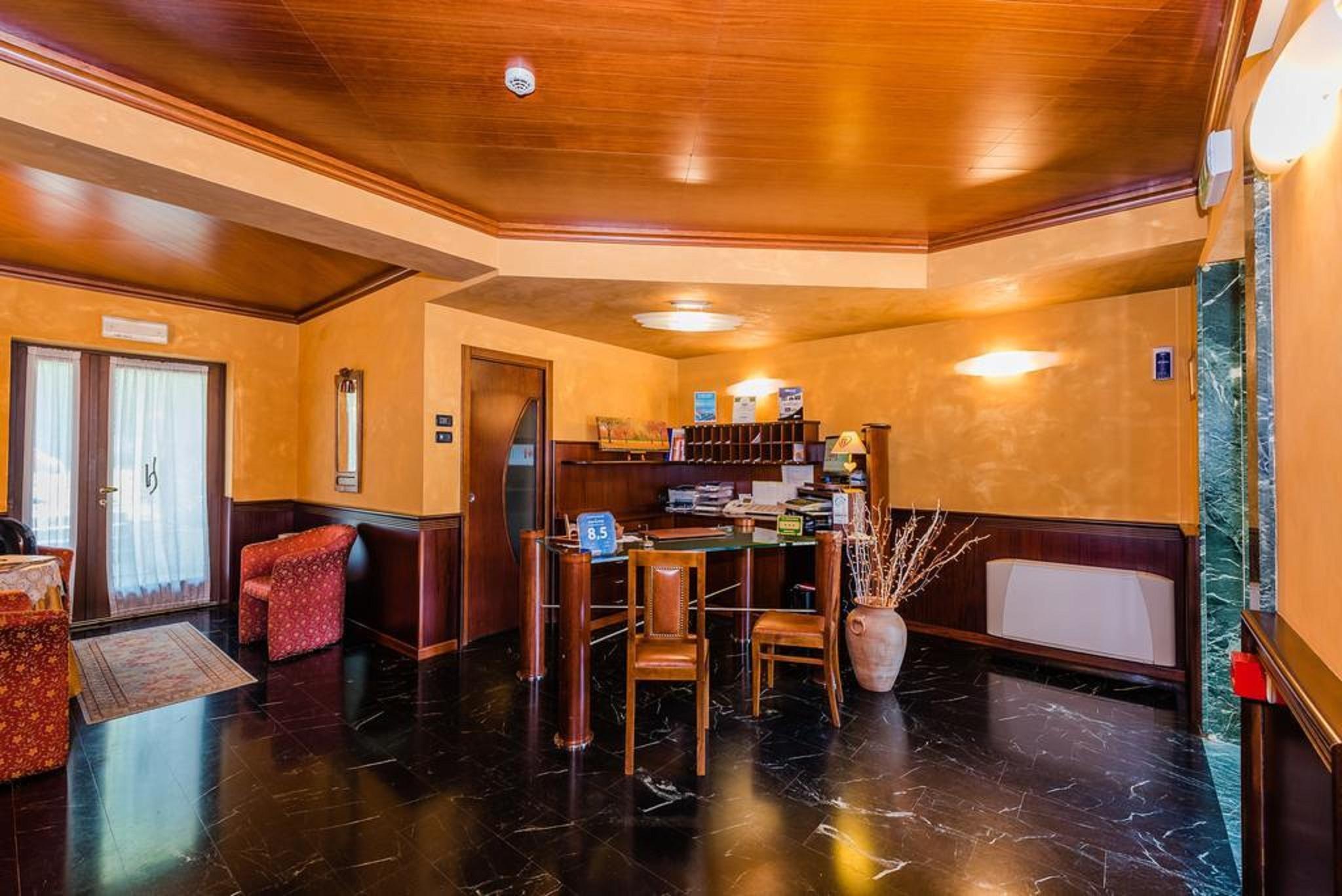 Hotel Au Soleil Saint-Vincent Extérieur photo