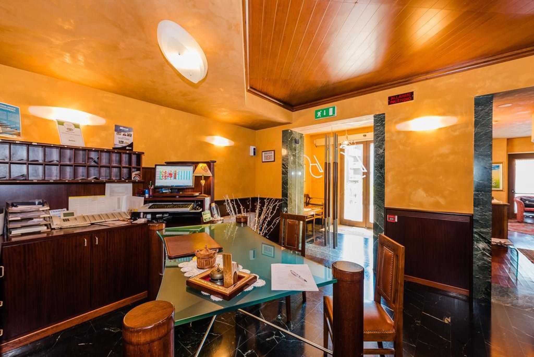 Hotel Au Soleil Saint-Vincent Extérieur photo