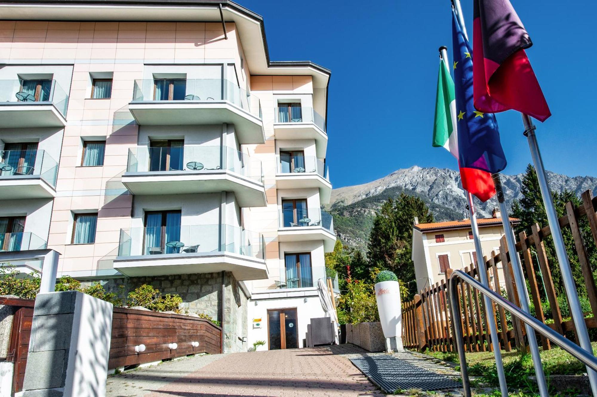 Hotel Au Soleil Saint-Vincent Extérieur photo